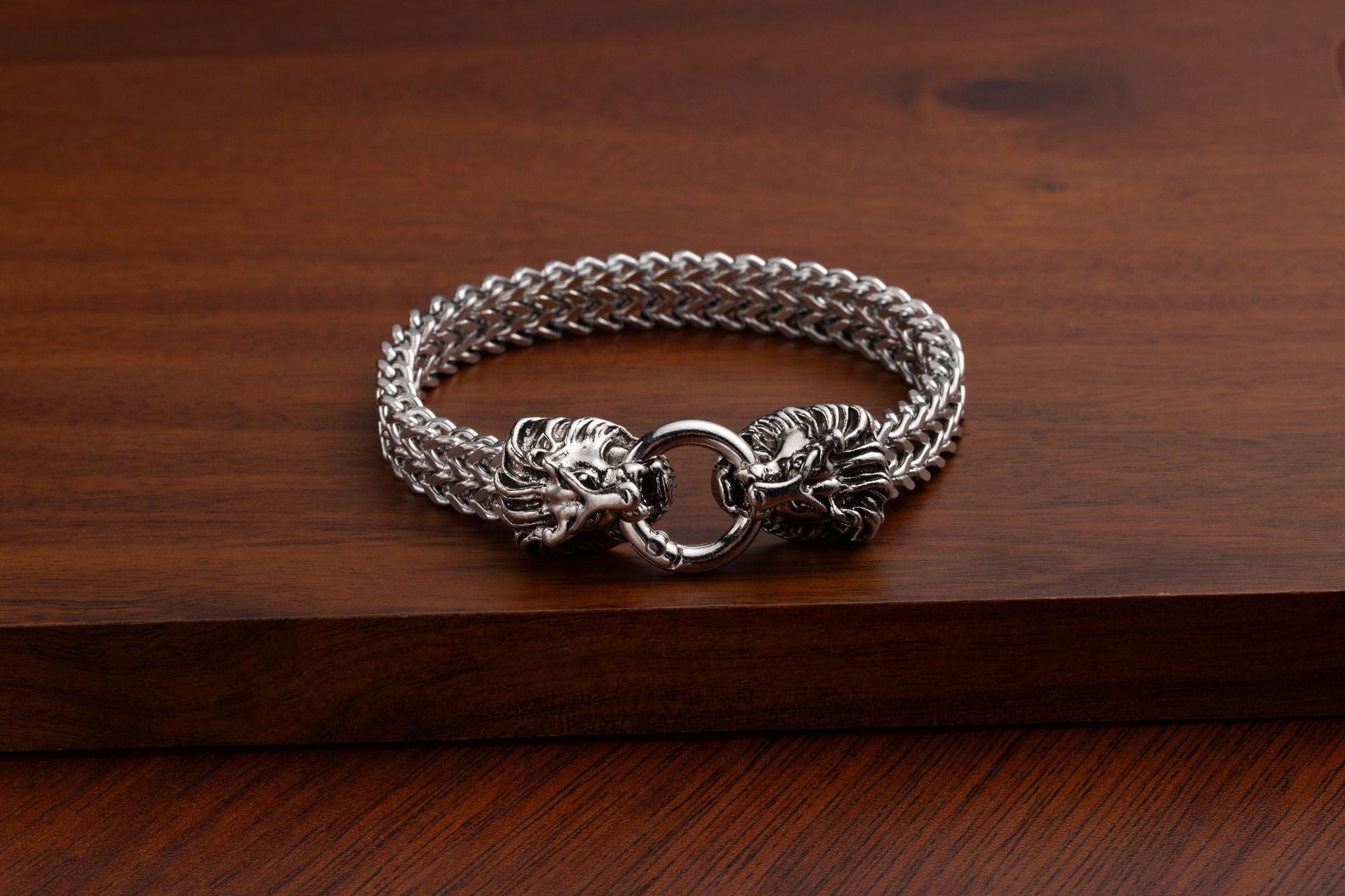 Wholesale Retro Punk Skull Snake Men' s Bracelet Alloy Fashion Accessory Boutique Resale Gift