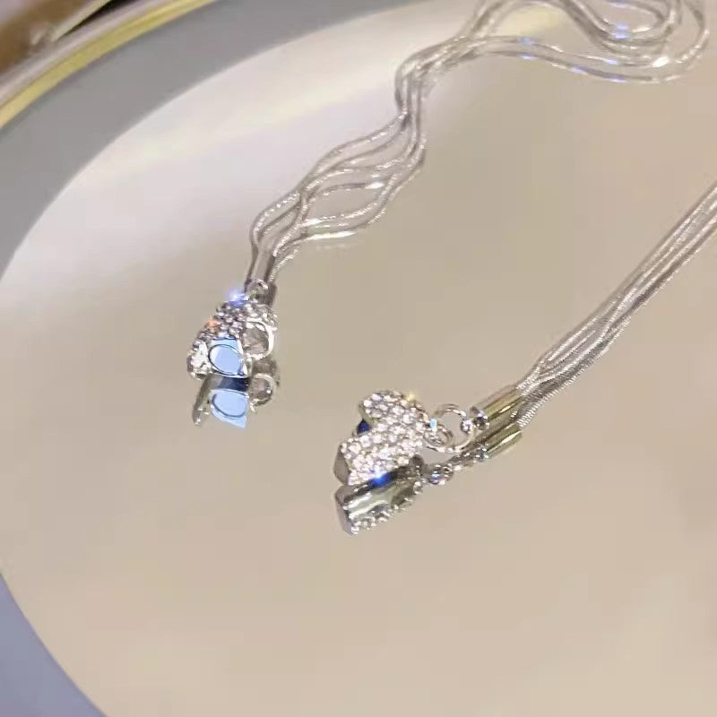 Wholesale High-grade diamond-encrusted love magnetic heart-shaped pendant necklace