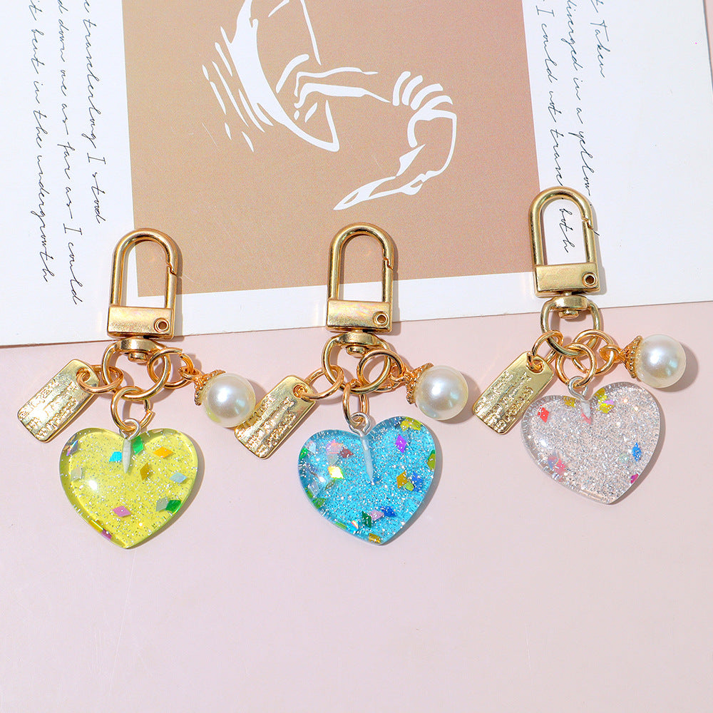Wholesale Acrylic Pearl Heart Keychain Pendant - Trendy Bag Decoration and Earphone Case Accessory