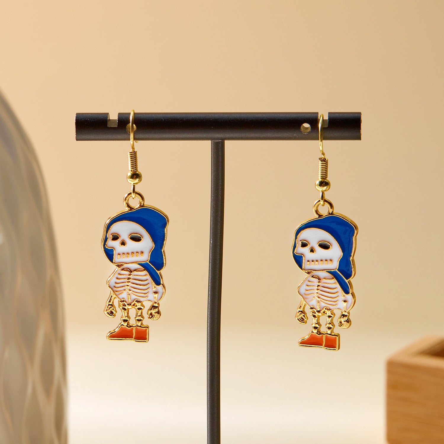 Wholesale  Halloween earrings fashion creative  painting oil flowers skull ear hook earrings