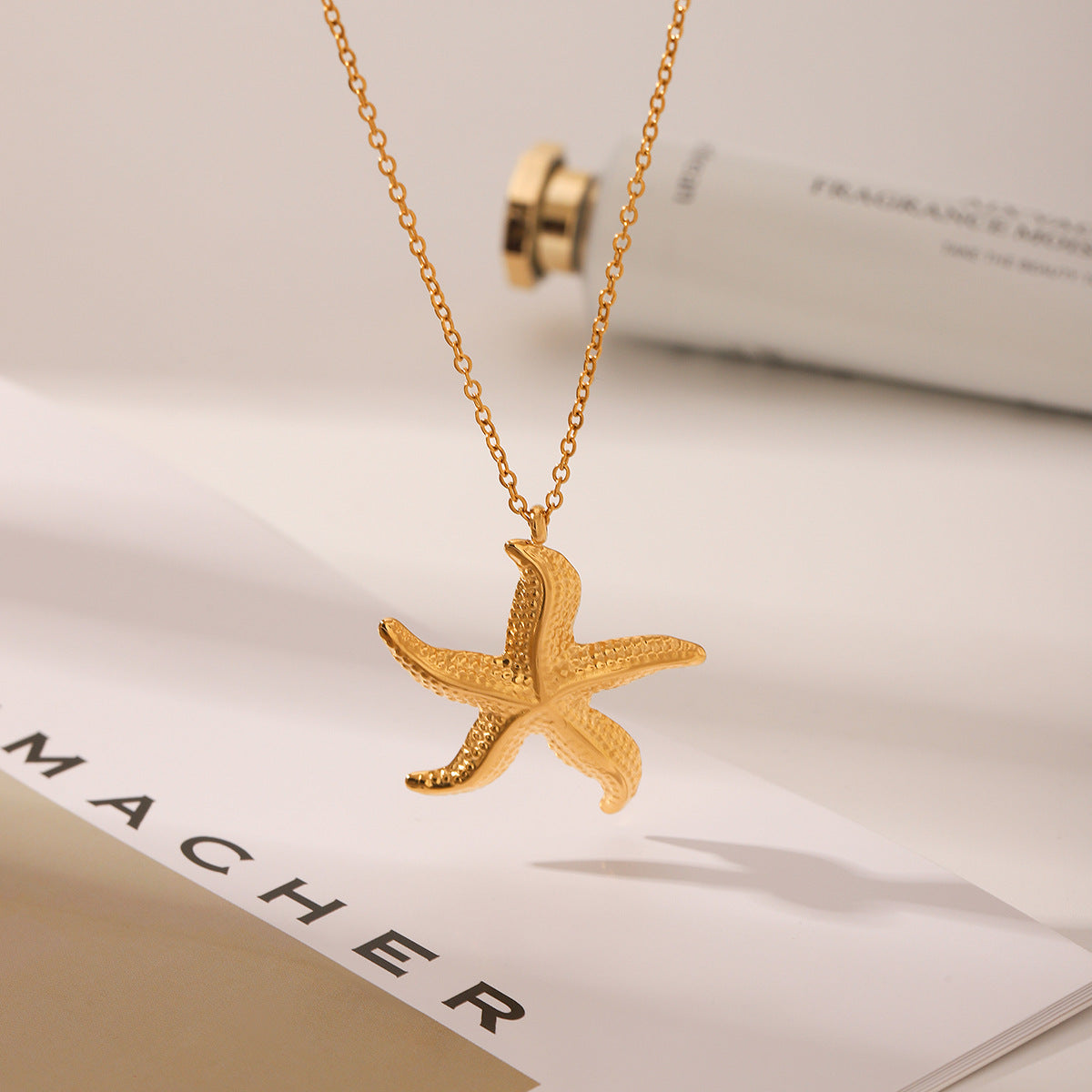 Wholesale  Ocean Style Clavicle Chain Starfish Titanium Steel Pendant Necklace