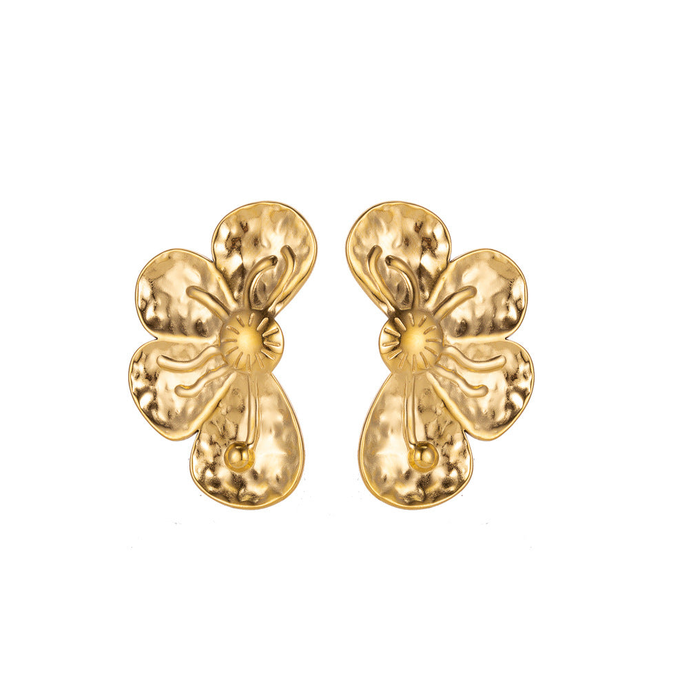 Wholesale retro  titanium steel fashion ladies flower earrings