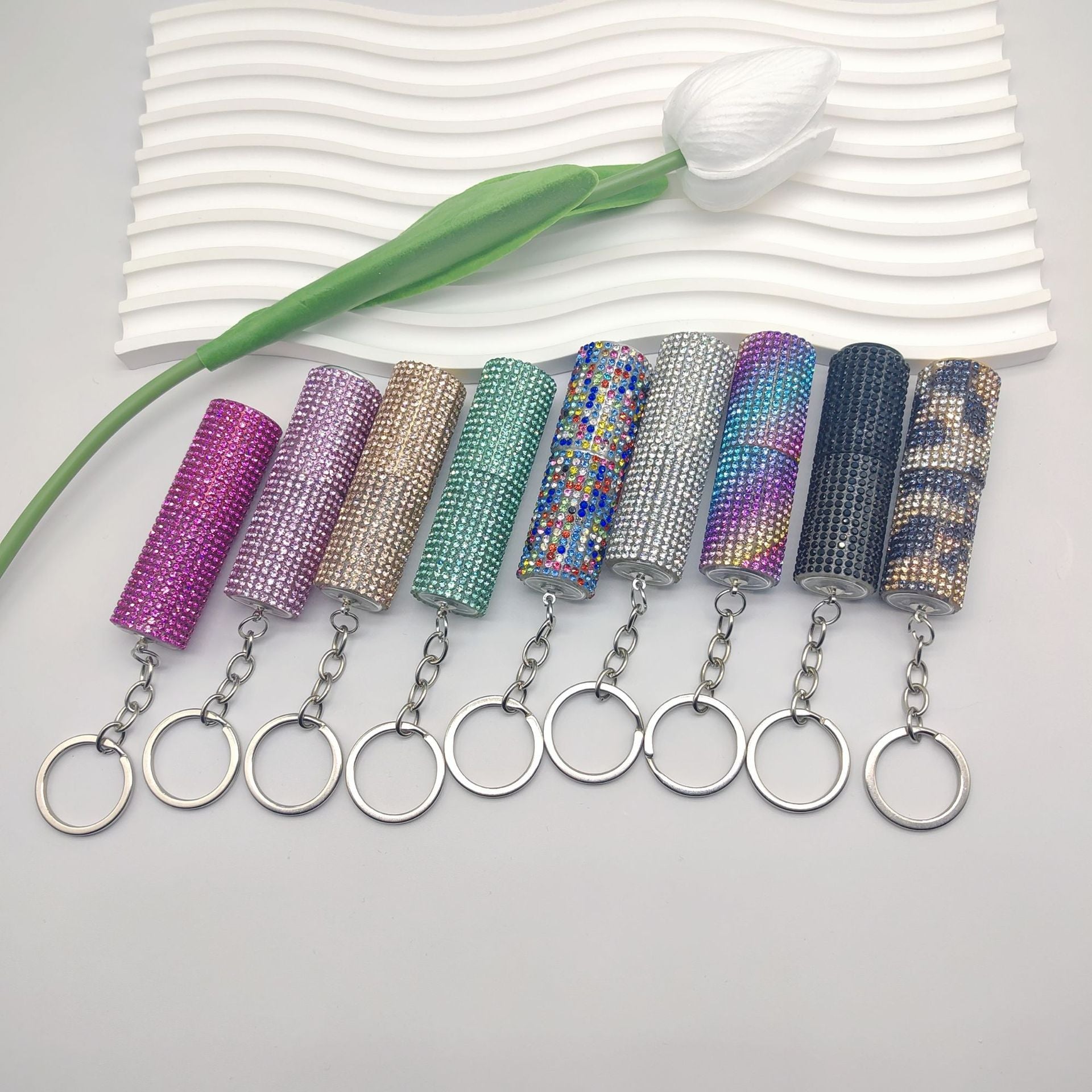 Wholesale Fashion Mini 5ml Diamond Split Perfum Bottle Keychain Small Exquisite Color Portable