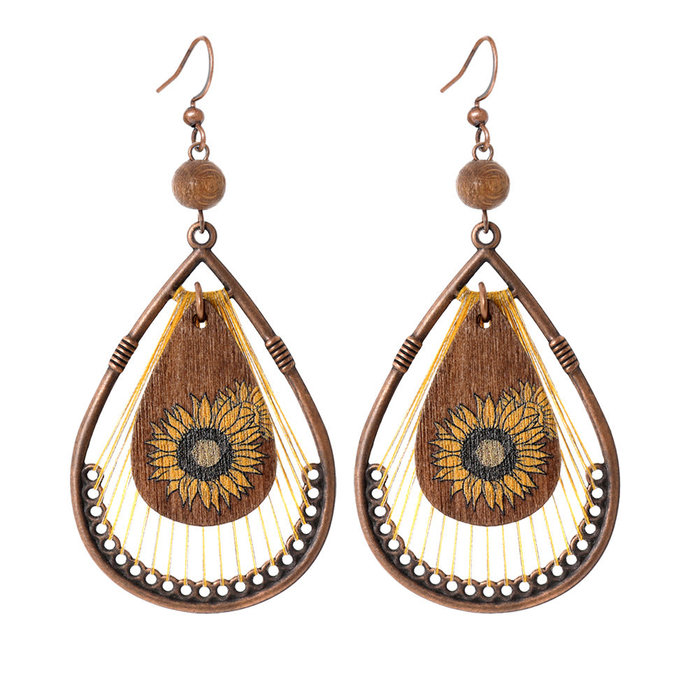 Wholesale Wooden Retro Ethnic Earrings Floral Water Drop Design Jewelry Accessory