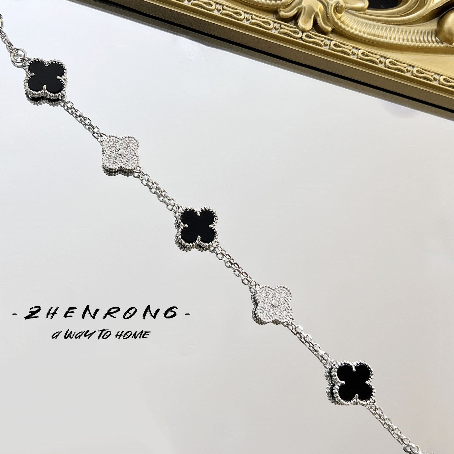 Wholesale Panda Four-Leaf Clover Design Bracelet Sweet Cool Style Trendy Jewelry Accessory