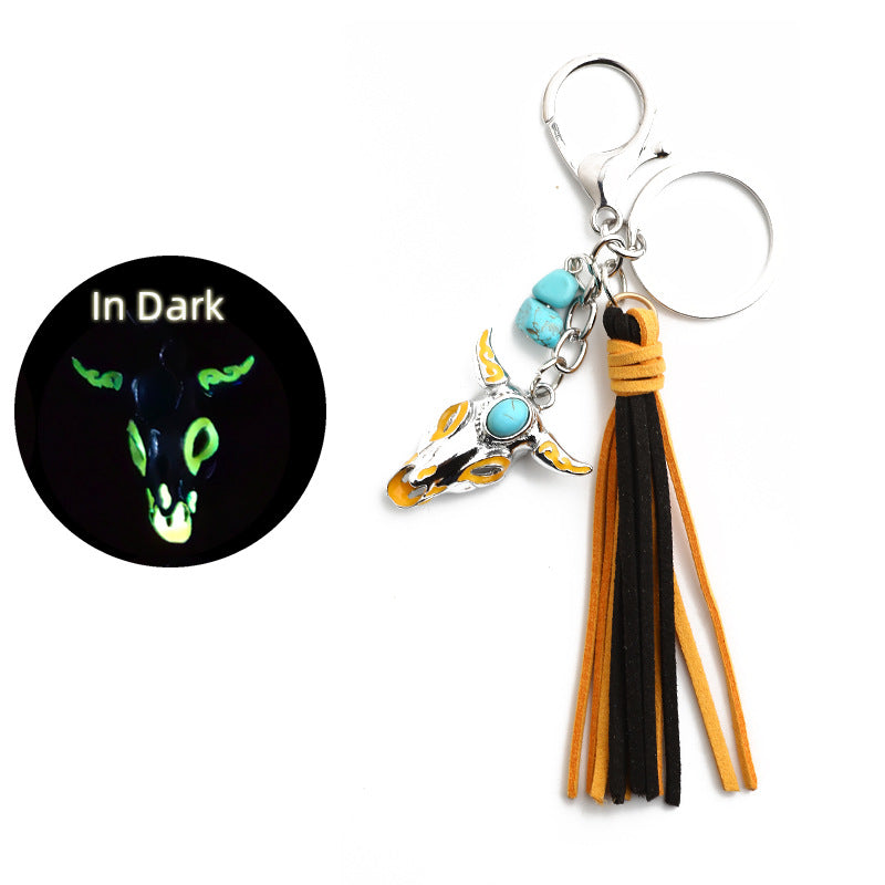 Wholesale Retro Western Style  Luminous Niutou Turquoise Fluorescent Metal Keychain