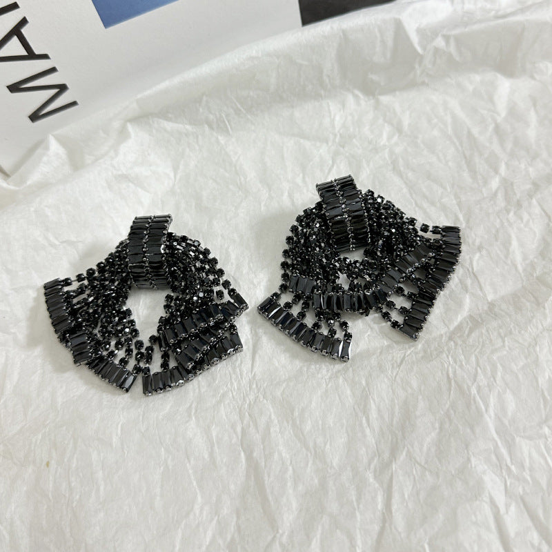 Wholesale  light luxury flash diamond zircon skirt tassel earrings