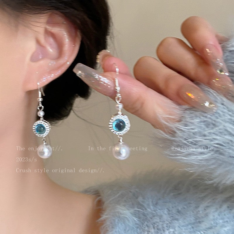 Wholesale  light luxury pearl necklace