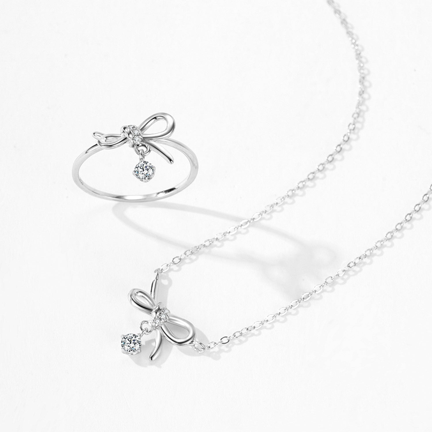 Wholesale S925 sterling silver bow clavicle necklace
