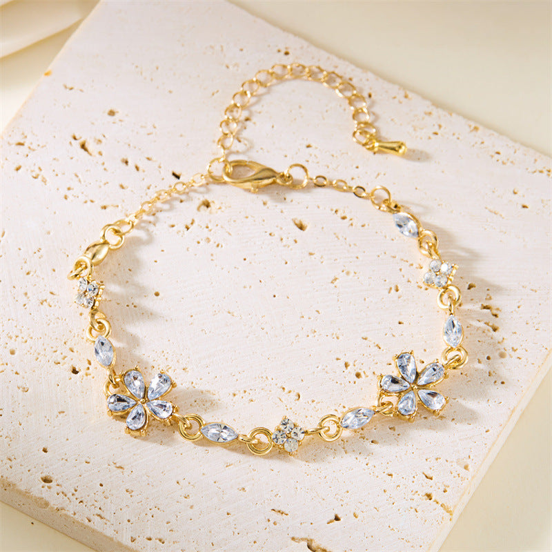 Wholesale Chic Crystal Flower Bracelet For Women Everyday Jewelry Accessory Gift For Besties