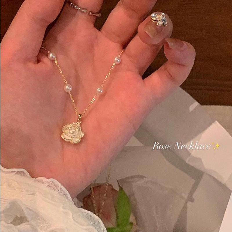 Wholesale Love Pearl Necklace Sweater Chain Clavicle Chain Choker Necklace ACC-NE-Hank001