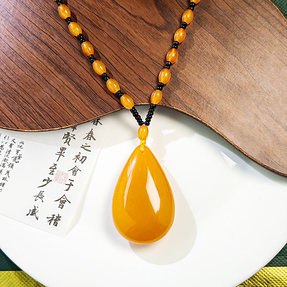 Wholesale  Retro Emerald Gradient Peace Button Necklace