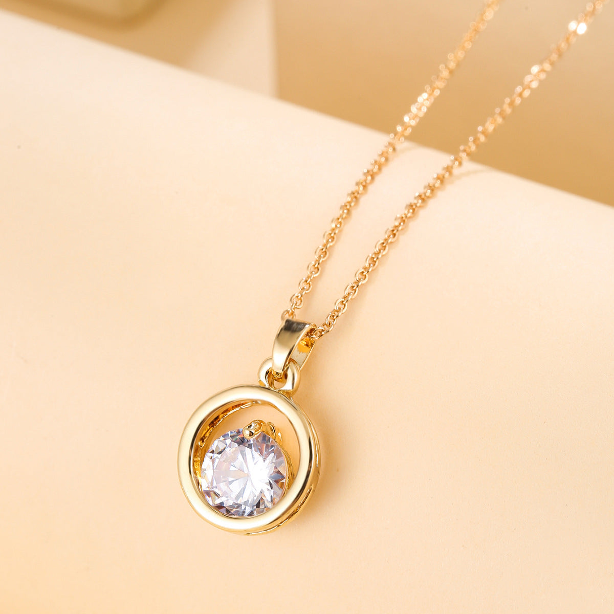 Wholesale Zircon Necklace Personalized Light Luxury Pendant Clavicle Chain