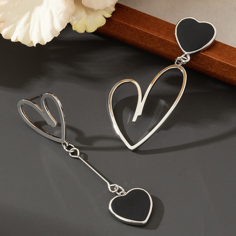 Wholesale Trendy Asymmetric Pink Heart Drop Earrings Alloy Electroplated Jewelry Accessory