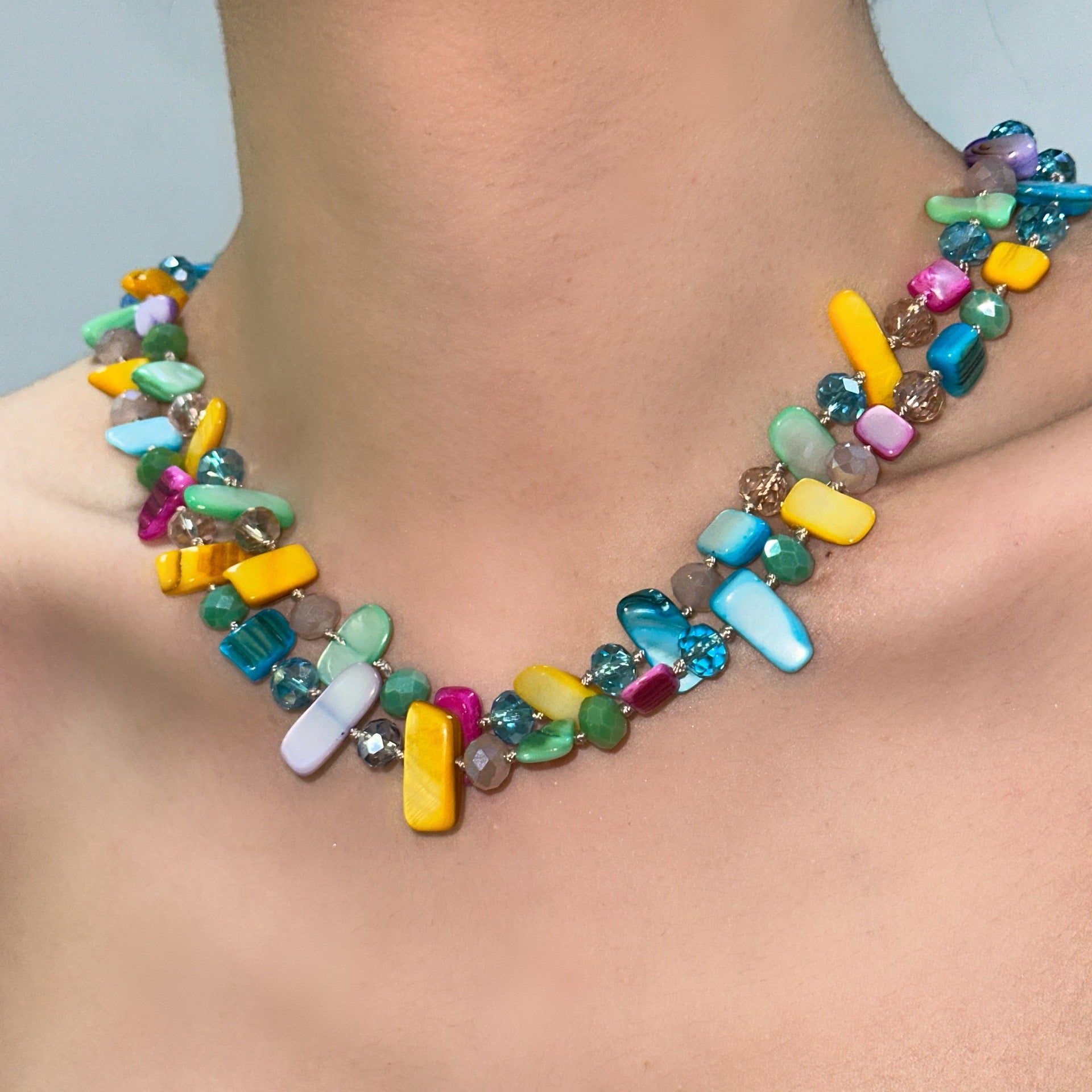 Wholesale Shell crystal colorful multi-layer sweater chain