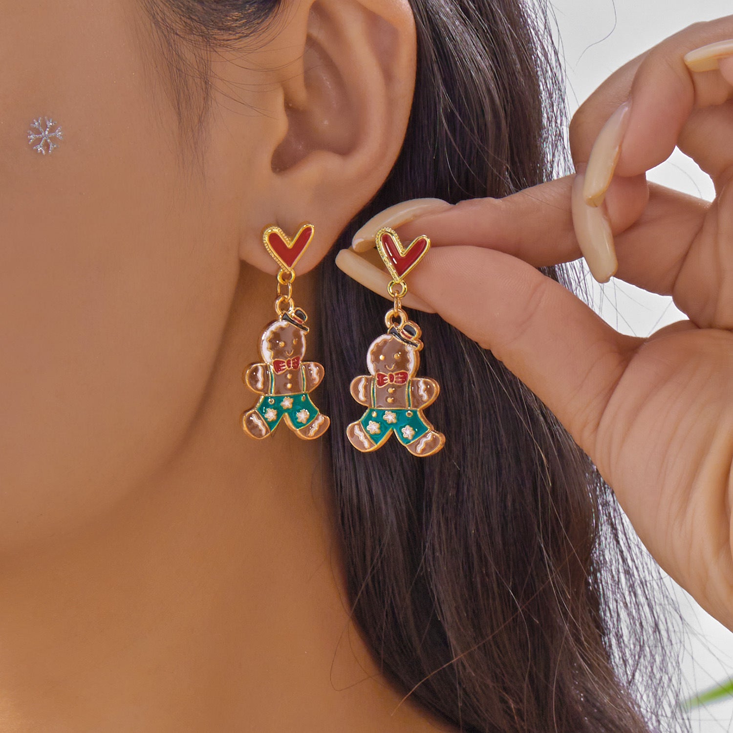 Wholesale Christmas  Gingerbread Man Cartoon Alloy Oil Drop Earrings