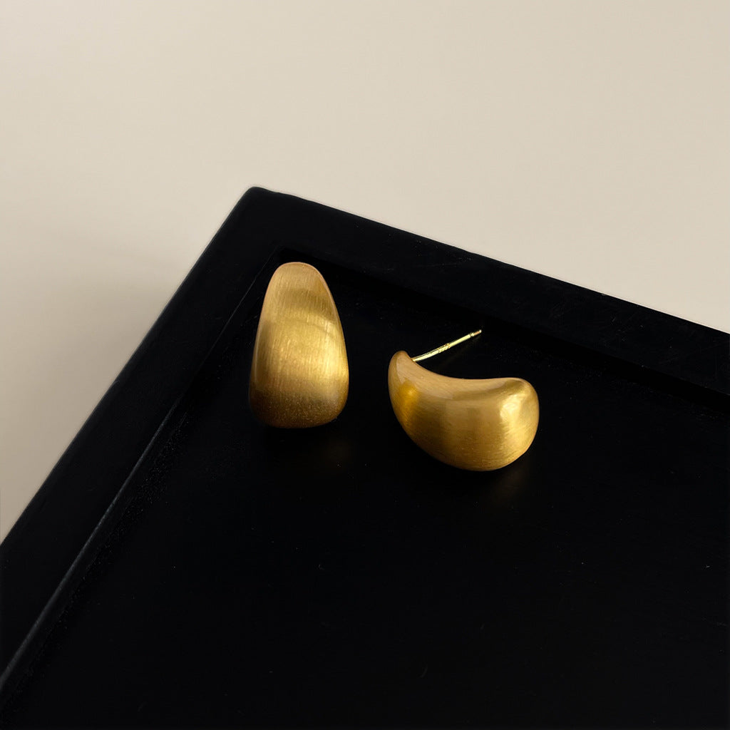Wholesale  simple brushed frosted bean stud earrings