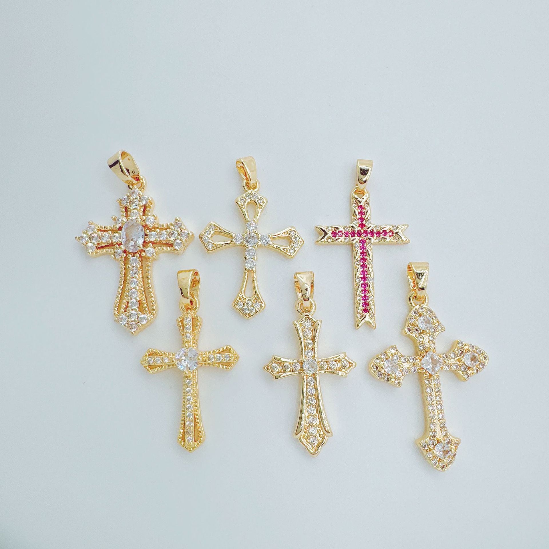 Wholesale European Style Gold-Plated Rhinestone Cross Pendant Car Key Accessory Fashion Jewelry
