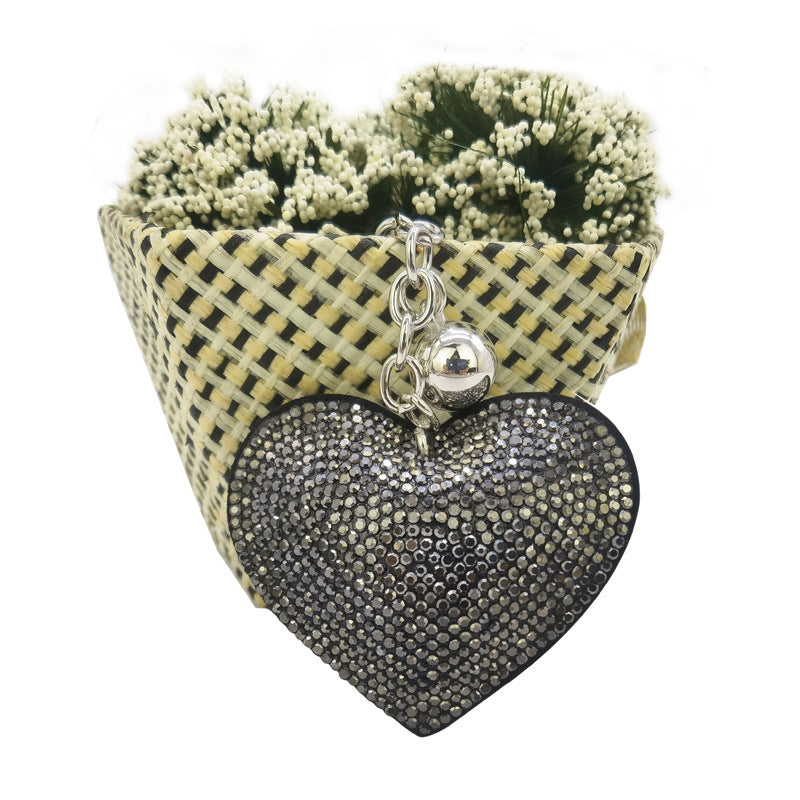 Wholesale flannel Diamond-embedded peach heart love keychain