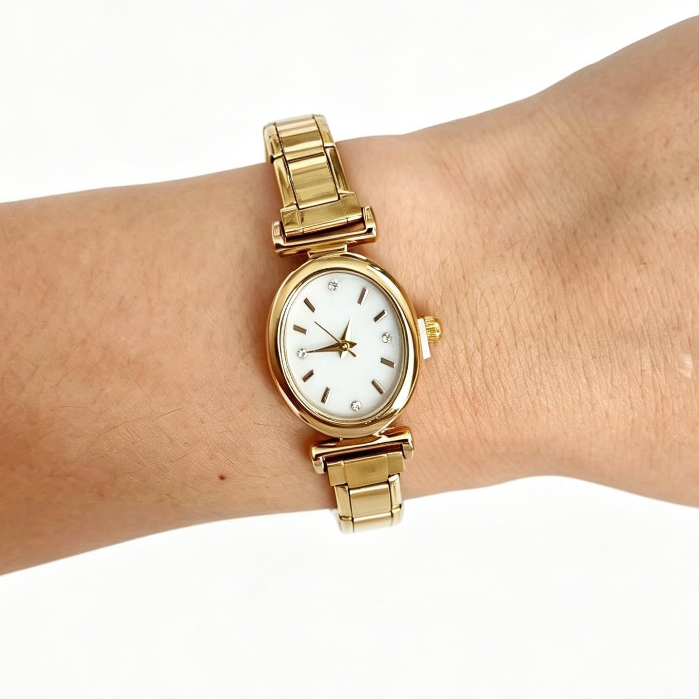 Wholesale Stylish Women' s Gold Stainless Steel Quartz Watch with DIY Strap,  Fashion Accessory