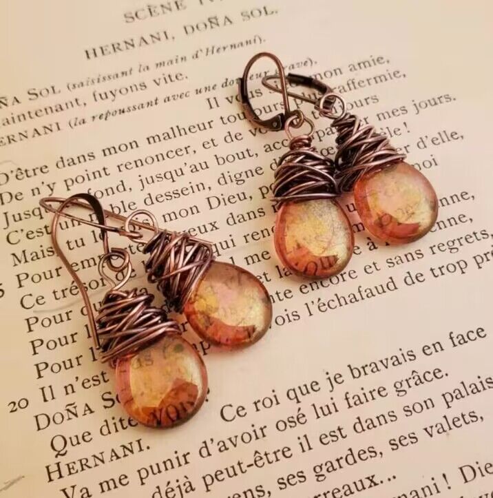 Wholesale Retro Style Purple Gem Bulb Shape Fashion Creative Ear Clip
