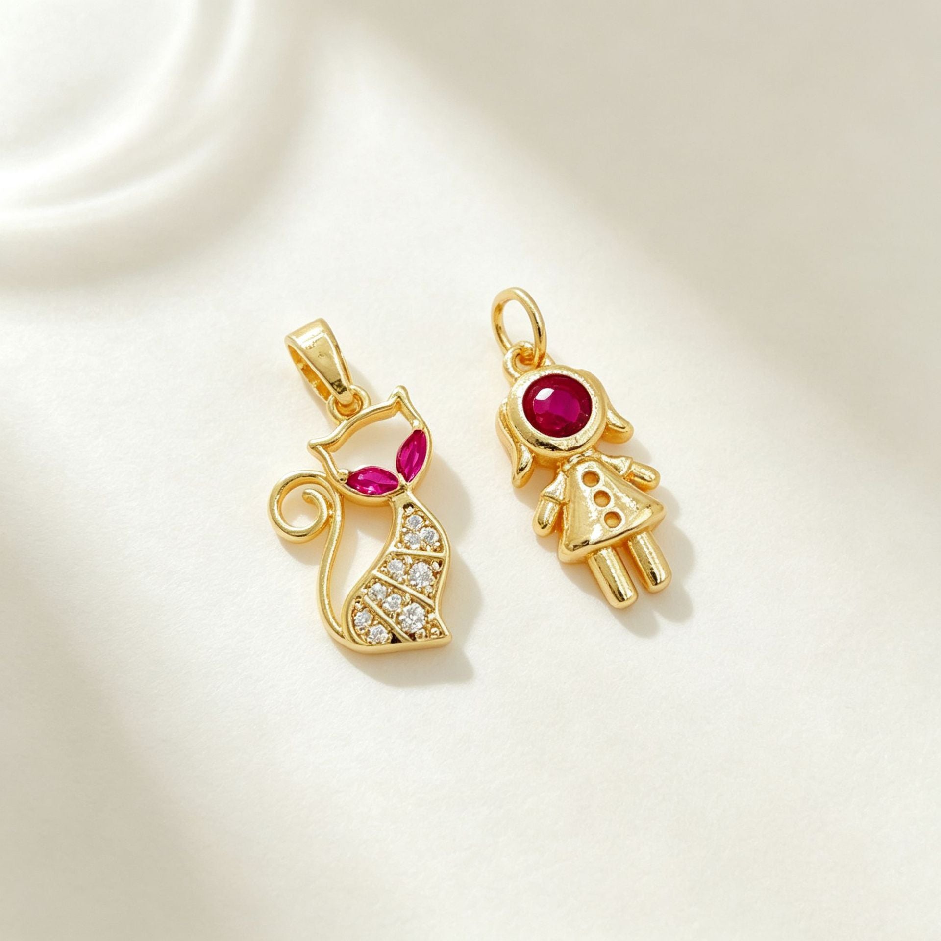 Wholesale Gold Plated Copper Cat Heart Pendant Necklace Sweet Girl Jewelry Accessory