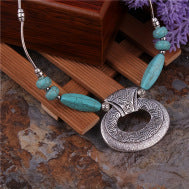 Wholesale Silver-Tone Alloy Vintage Ethnic Hollowed Turquoise Pendant Necklace,  Jewelry Accessory
