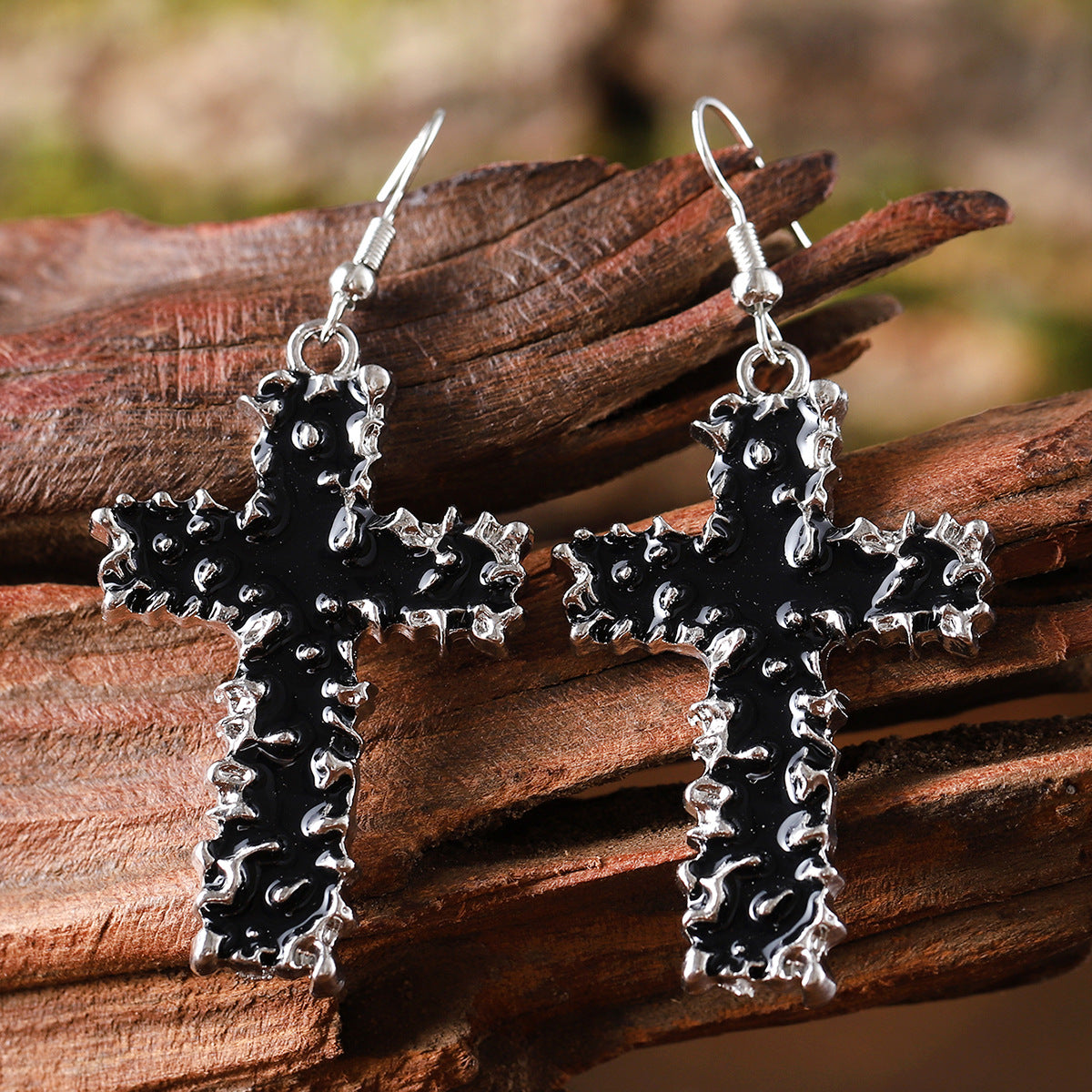 Wholesale Street-Style Cross Necklace and Earring Set,  Black Lava Finish,  Zinc Alloy,  for Women,  Trendy Fashion Accessory