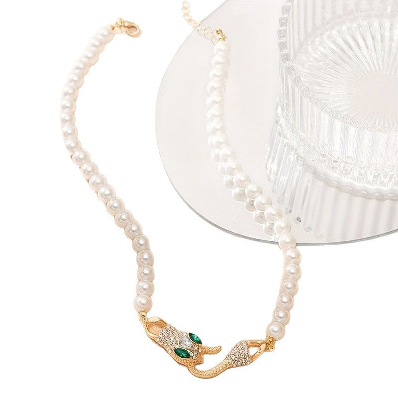 Wholesale  Snake-Shaped Decoration Luxury Necklace