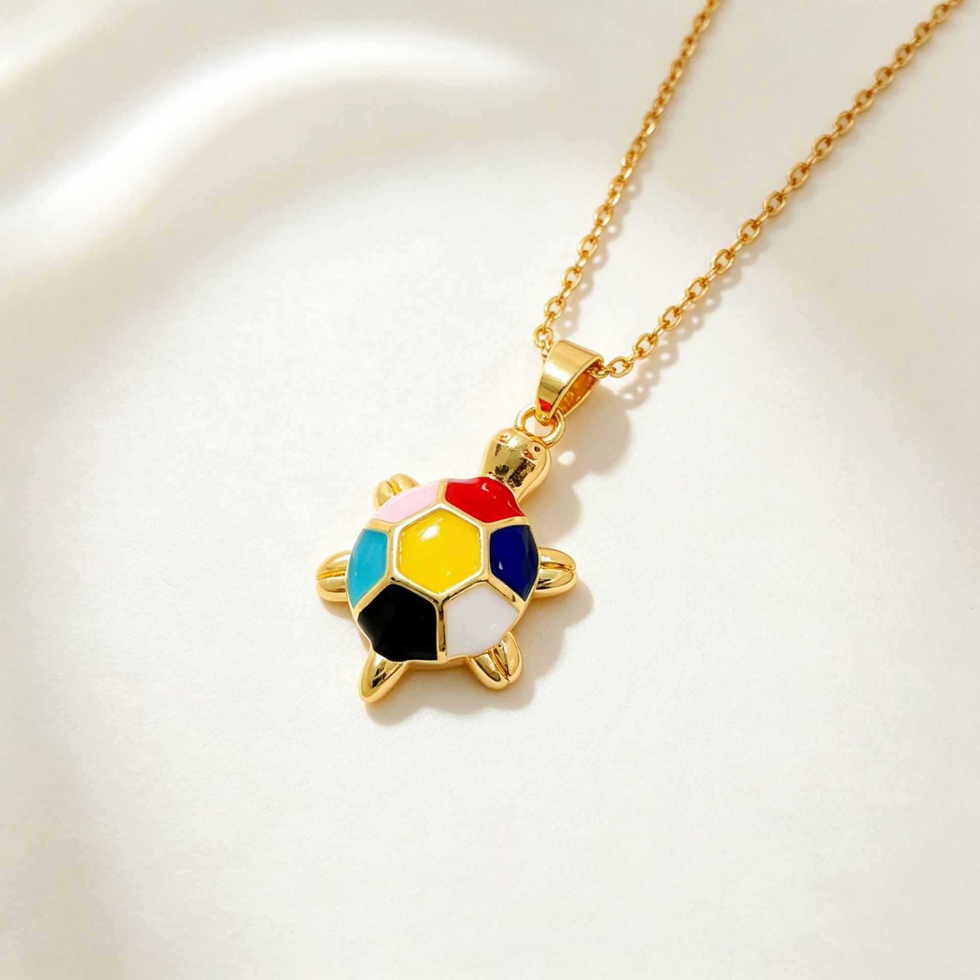 Wholesale Gold Plated Copper Ocean Turtle Enamel Pendant Necklace Fashion Jewelry Accessory for Party Gift Boutique Resale