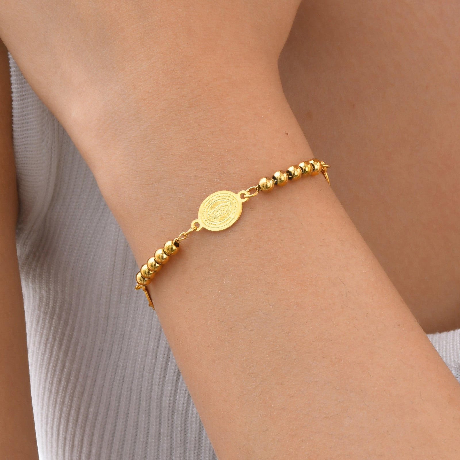 Wholesale Chic Gold Tone Stainless Steel Round Bead Bracelet For Women Everyday Fashion Accessory