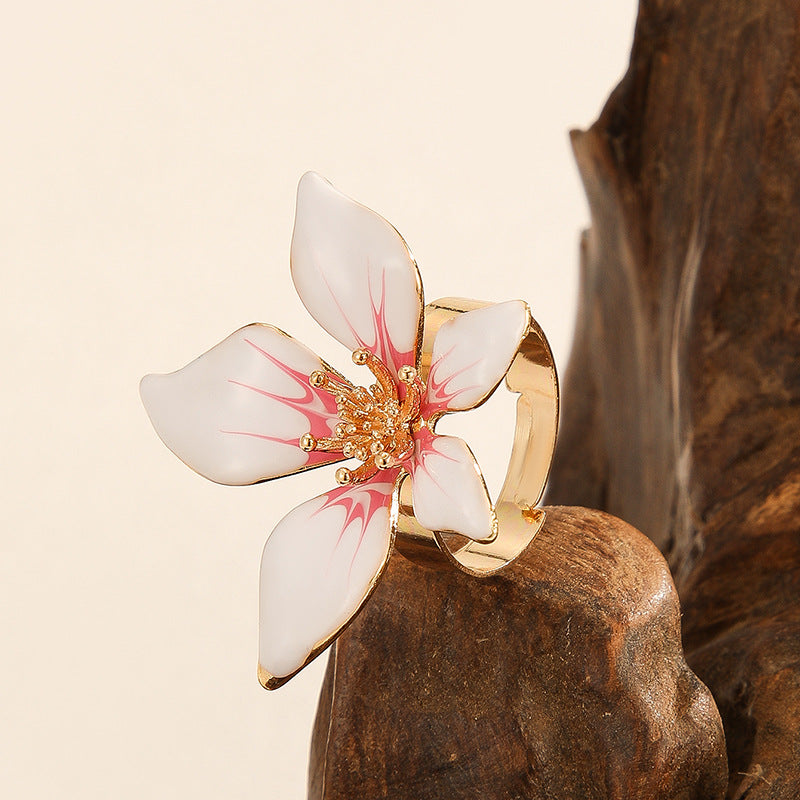 Wholesale  Flower Exaggerated Creative French Retro Elegant Metal Oil Drop  Ring