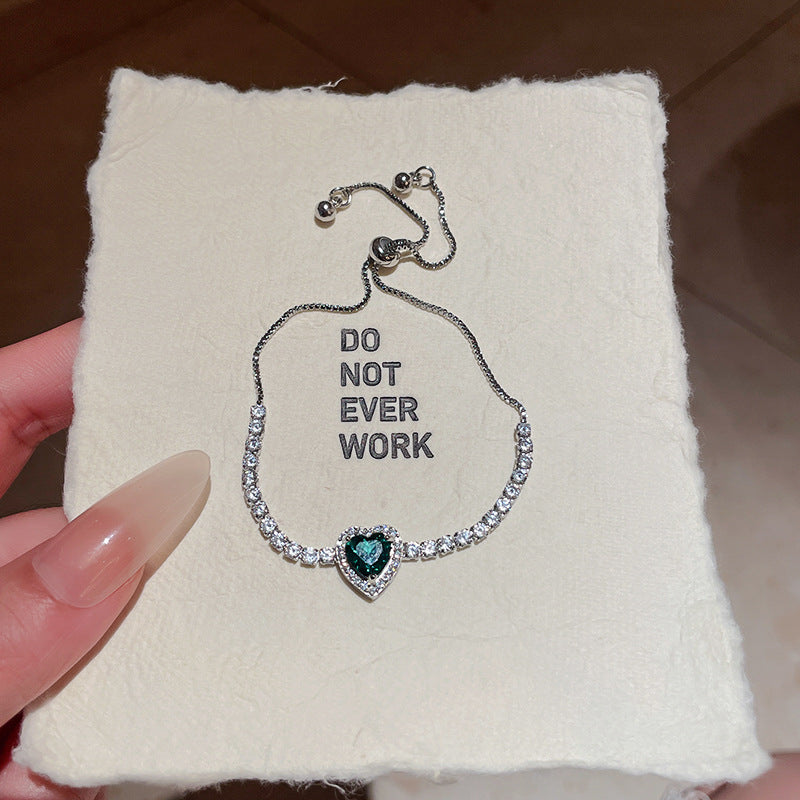 Wholesale Copper Heart-Shaped Zircon Bracelet