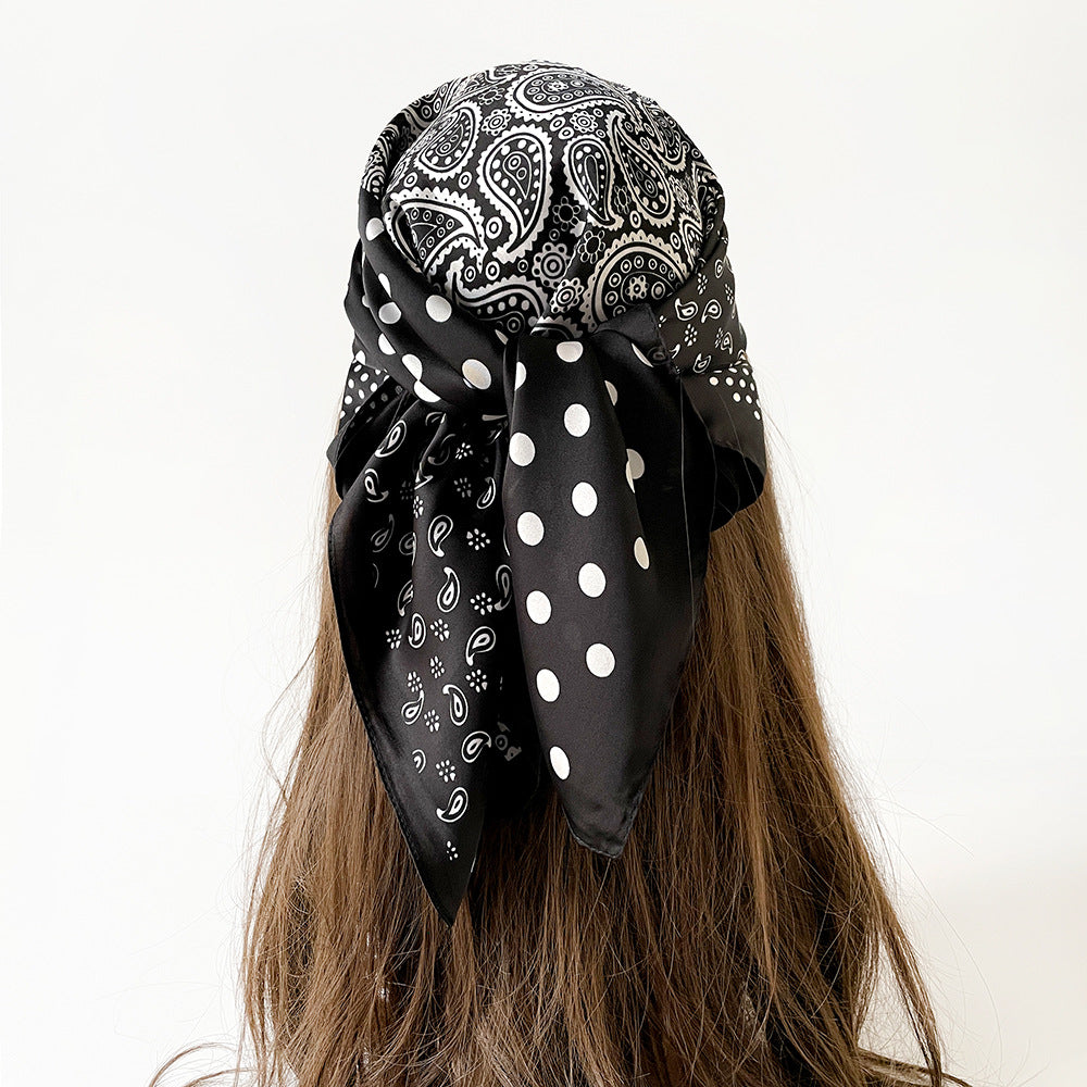 Wholesale Black and White Cashew Flower Silk  Scarf