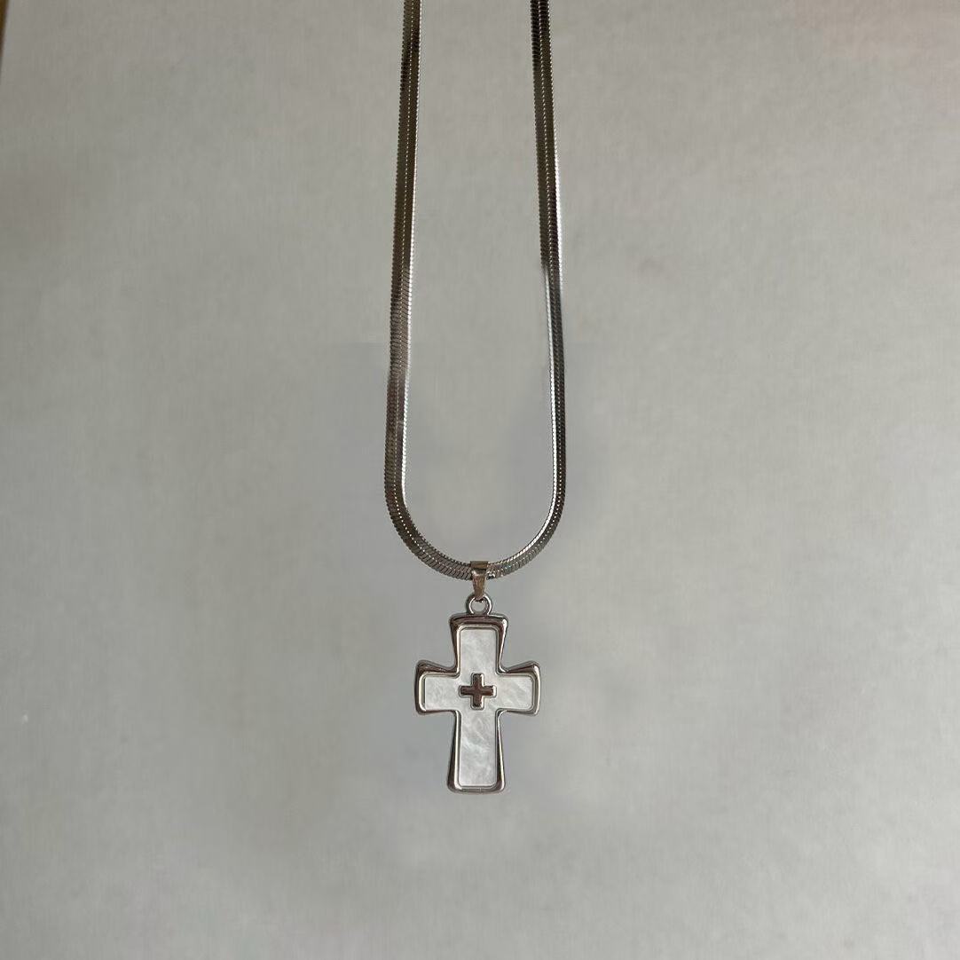 Wholesale Pink Electroplated Zinc Alloy Cross Necklace Gothic Punk Style Fashion Accessory