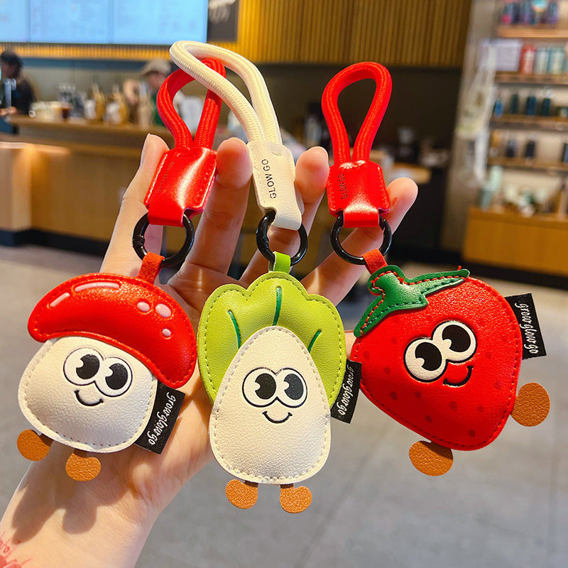 Wholesale Creative Leather Strawberry Keychain Pendant Cute Fruit Car Key Chain Bag Charm Gift Resale