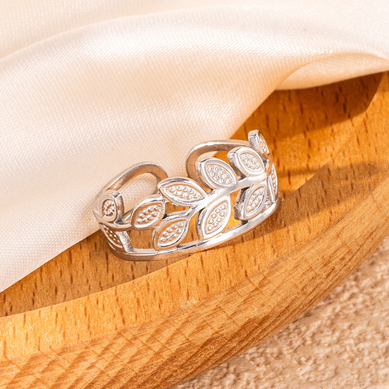 Wholesale Chic Geometric Hollow Leaf Open Ring,  Titanium Steel Electroplated,  Fashion Jewelry Accessory