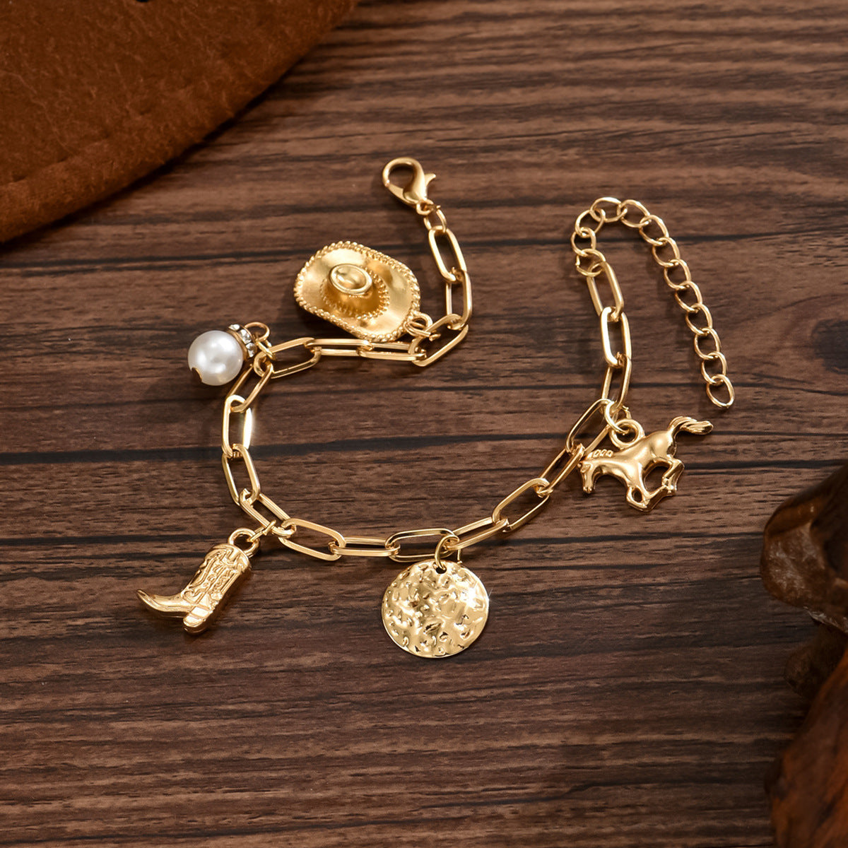 Wholesale Alloy Western-style cowboy hat and boots pendant vintage bracelet