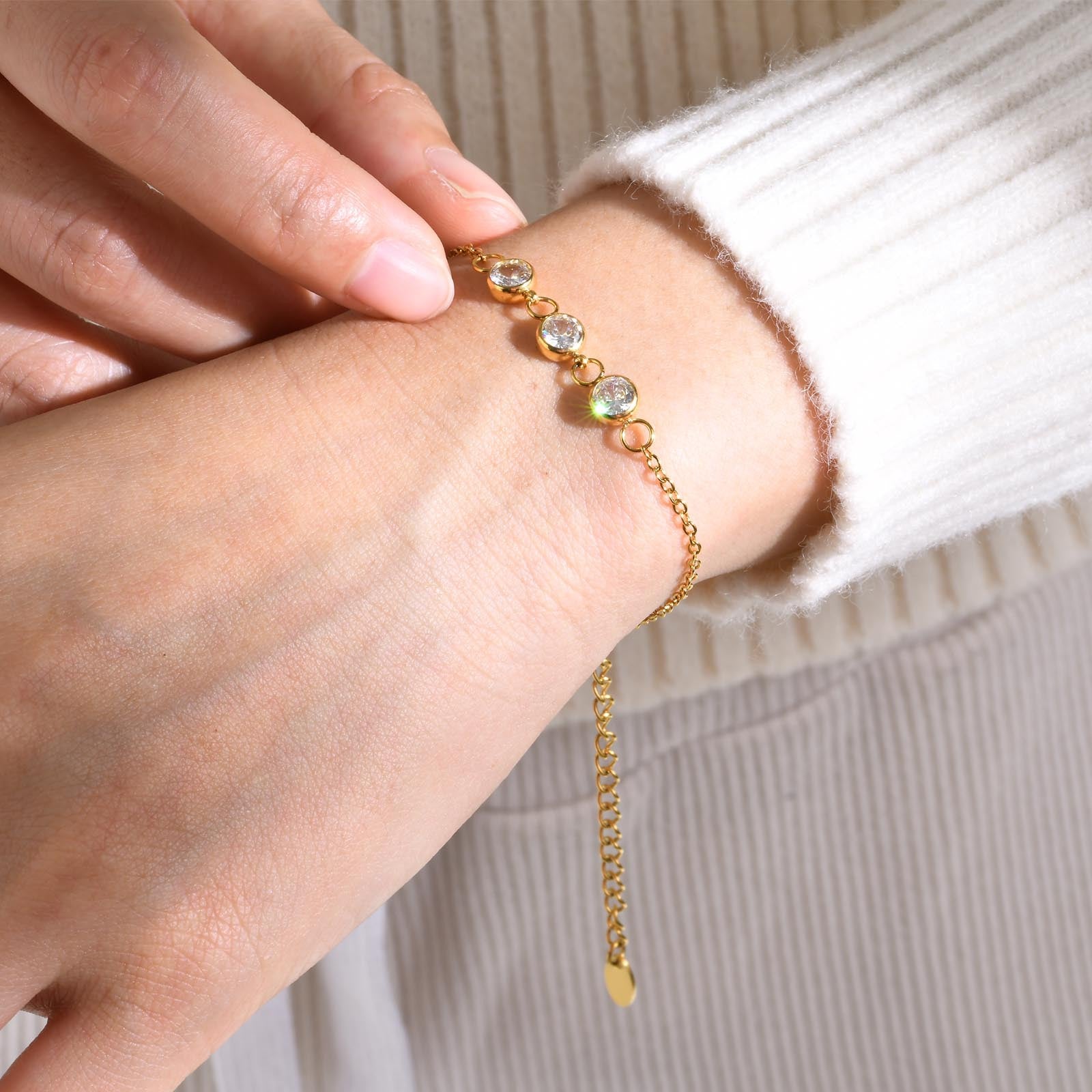Wholesale Stainless Steel Gold Zircon Bracelet Bangle For Women Everyday Jewelry Accessory For Boutique Resale
