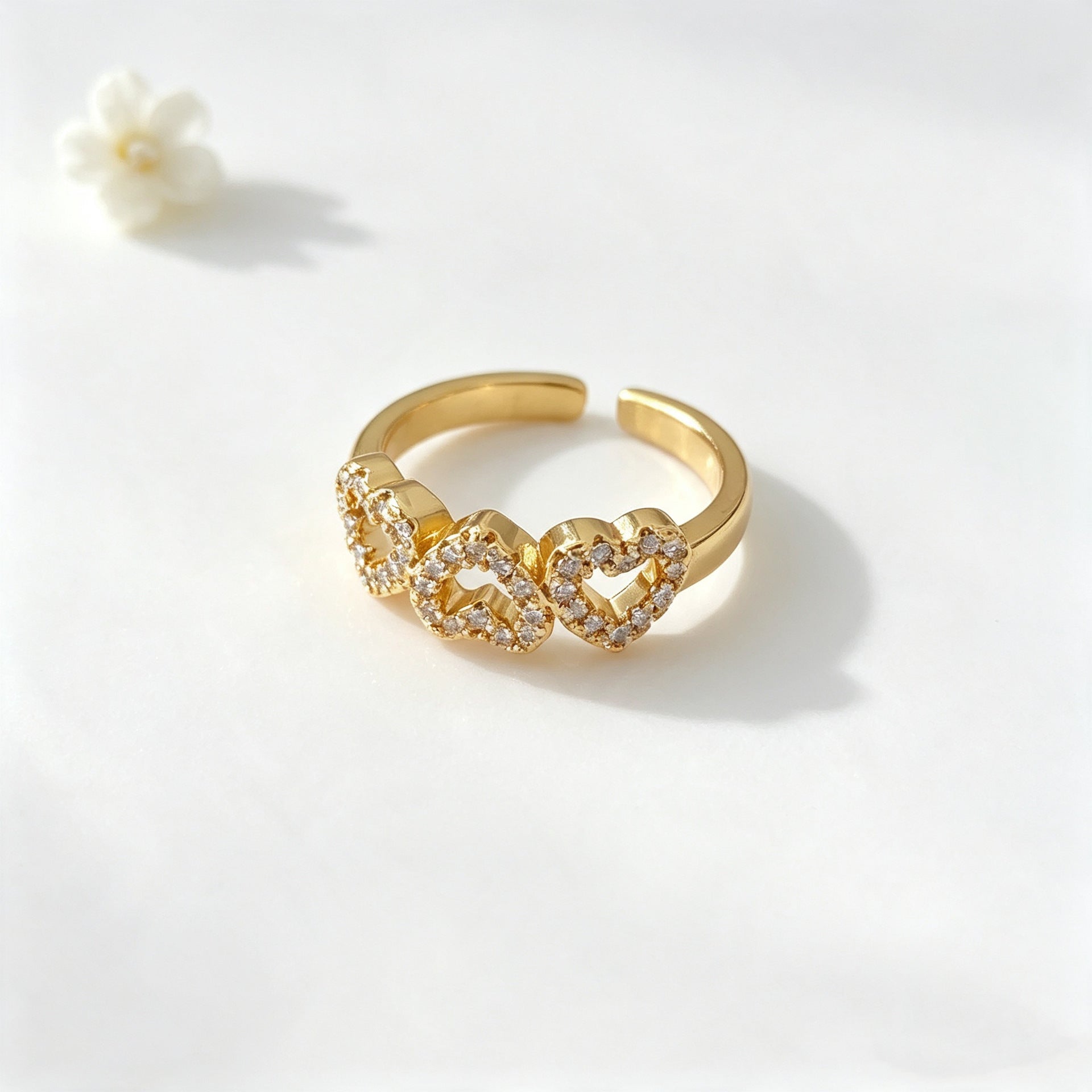 Wholesale Heart Cutout Open Ring 18K Gold Plated Zircon Adjustable Ring Fashion Accessory Gift