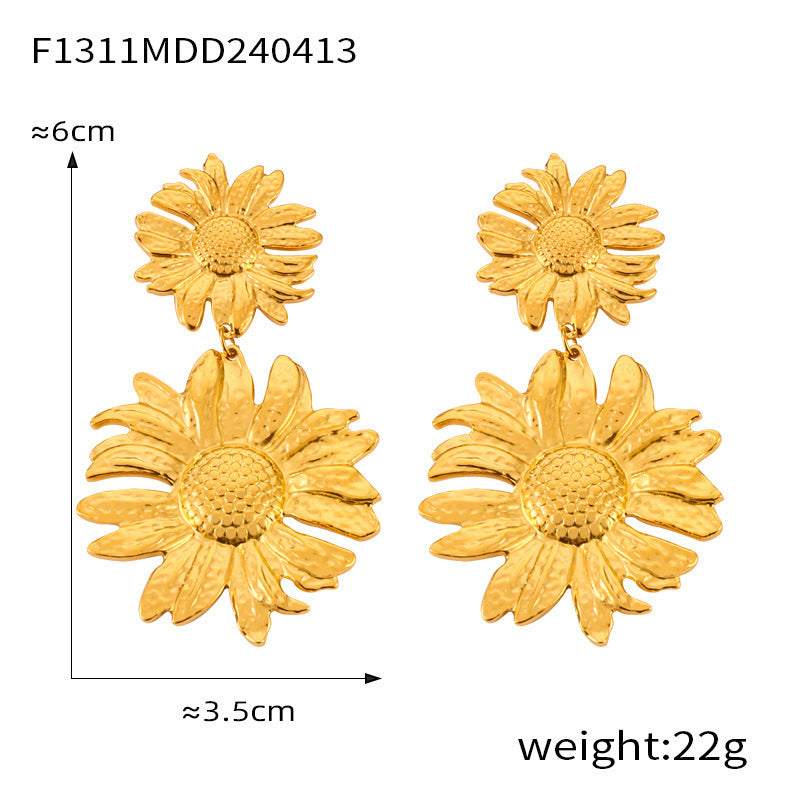 Wholesale Large and Small Ring Hollow Flower Earrings Titanium Steel Plated 18K Gold Exaggerated Earrings ACC-ES-OMK002