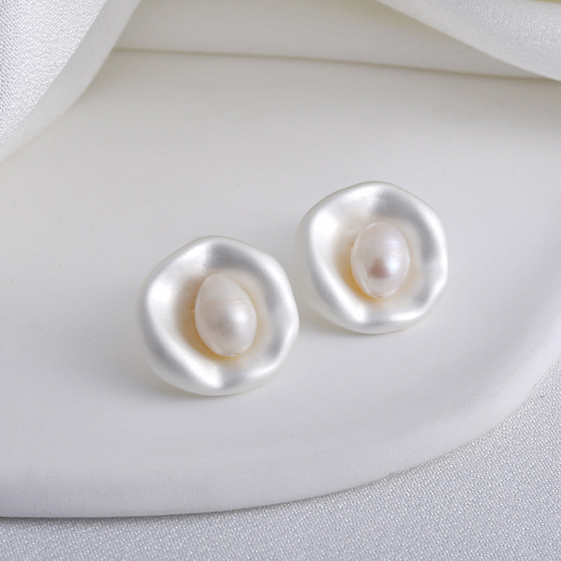 Wholesale S925 Silver Needle Retro  Pearl Earrings