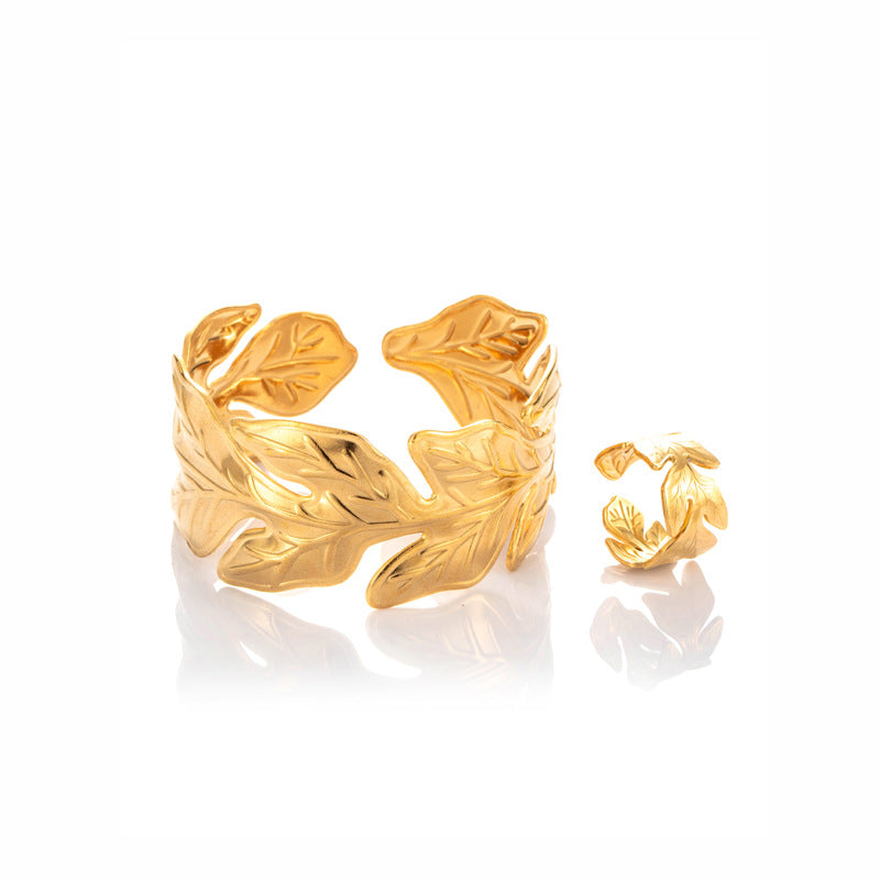 Wholesale  light luxury titanium steel leaves simple versatile  opening adjustable hand ornaments