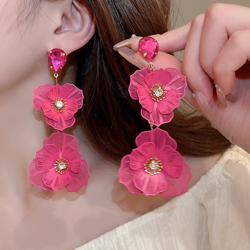 Wholesale  Diamond-encrusted Flower Water Drop Tassel Steel Pin Ear Studs