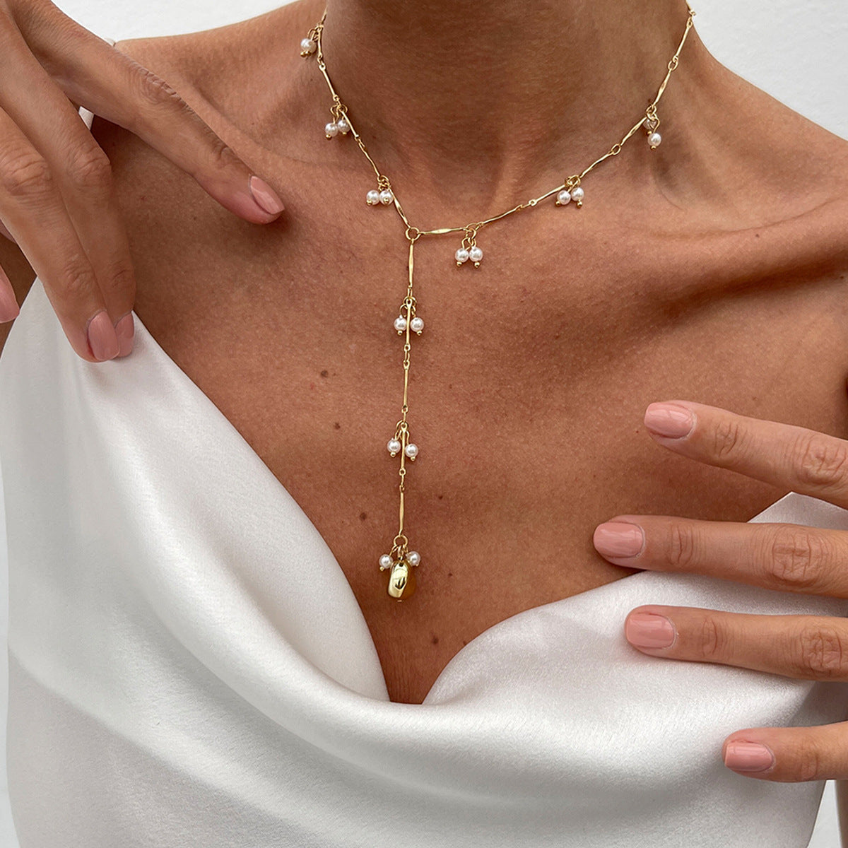 Wholesale Minimalist Y-Shaped Imitation Pearl Necklace Fashion Jewelry Accessory Boutique Resale