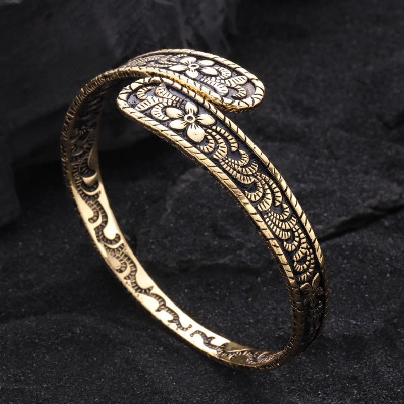 Wholesale Antique Gold Flower Bracelets Vintage Hand Jewelry ACC-BT-Wanshen002