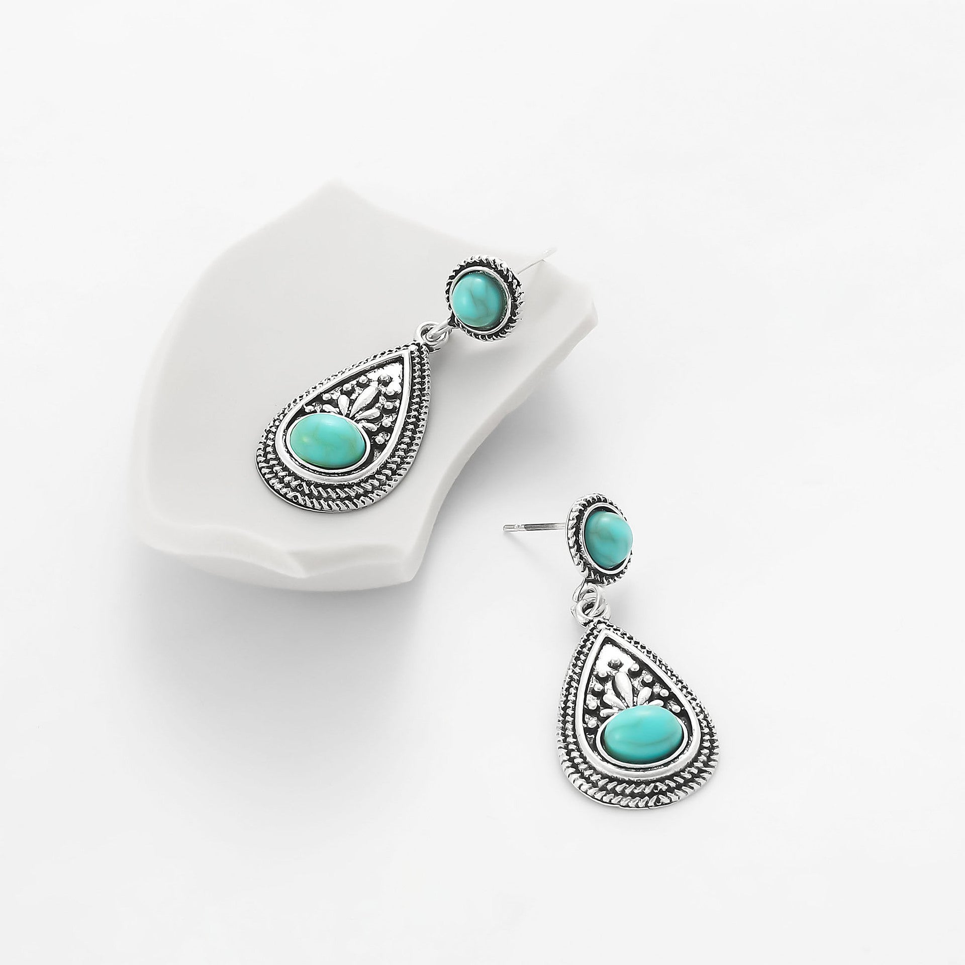 Wholesale vintage Bohemian turquoise earrings suit