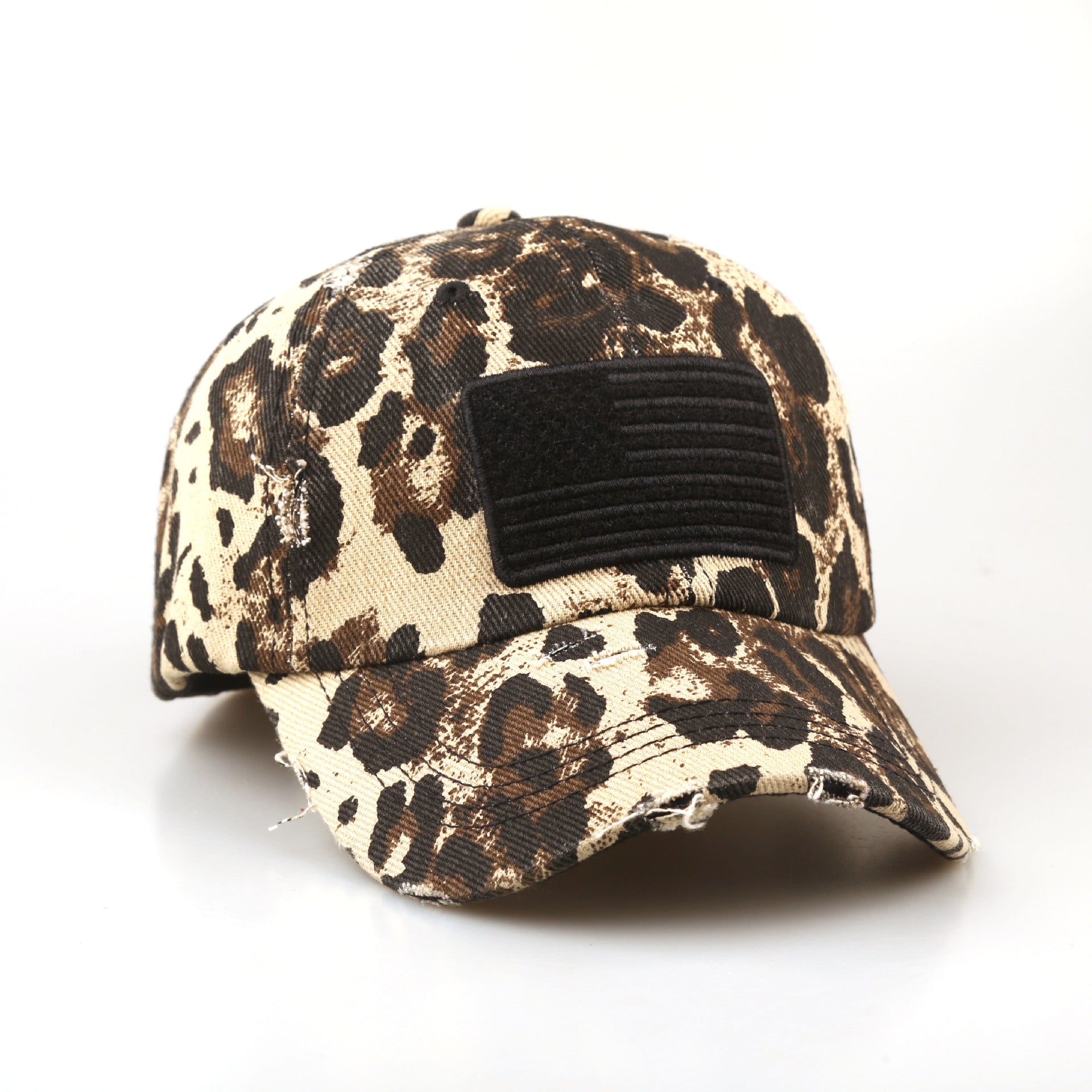 Wholesale Vintage Leopard Print Denim Baseball Cap with Flag Patch,  Retro Fashion Accessory,  Everyday Casual Gift