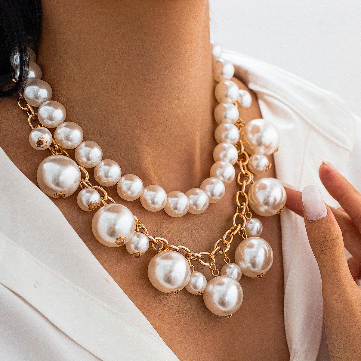 Wholesale  Light Luxury Pearl Beaded Pendant Necklace
