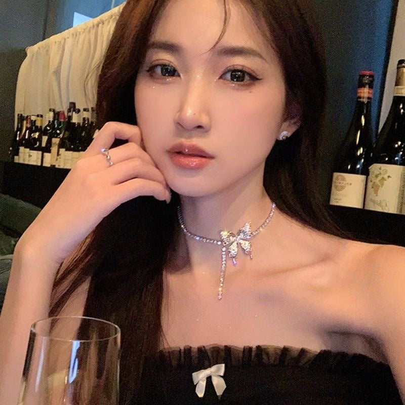 Wholesale  popular fashion  clavicle chain necklace  diamond butterfly necklace